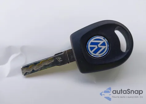 2014 Volkswagen Jetta 1.8T Se from USA, damaged, VIN 3VWD17AJ1EM315485